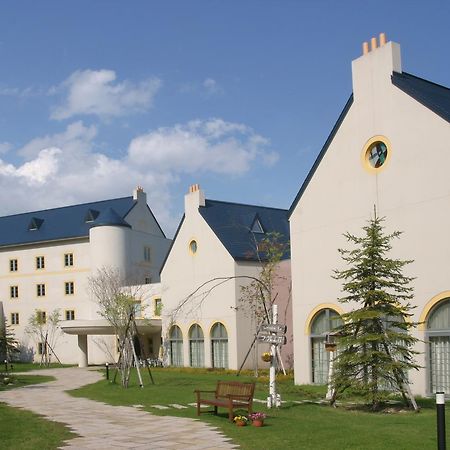 Maure Villa Момбецу Экстерьер фото