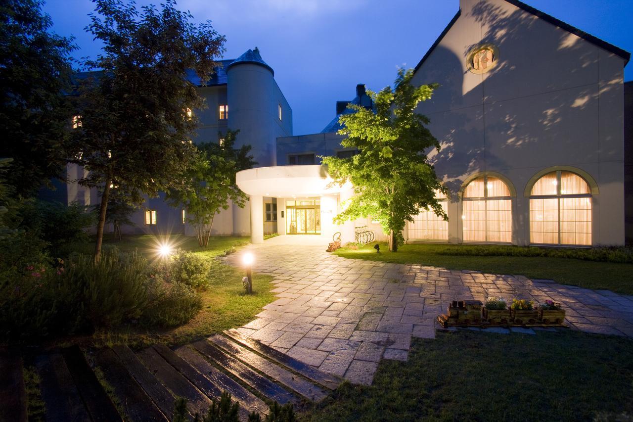 Maure Villa Момбецу Экстерьер фото